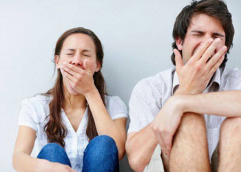 На кого гірше впливає нестача сну?