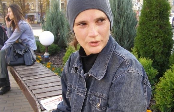 Бідна Ліза чи справжня аферистка?