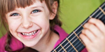10 причин записати дитину до музичної школи