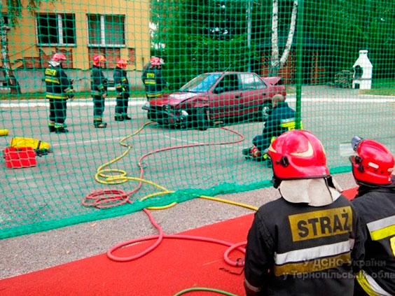 Чого навчилися тернопільські рятувальники в Польщі?