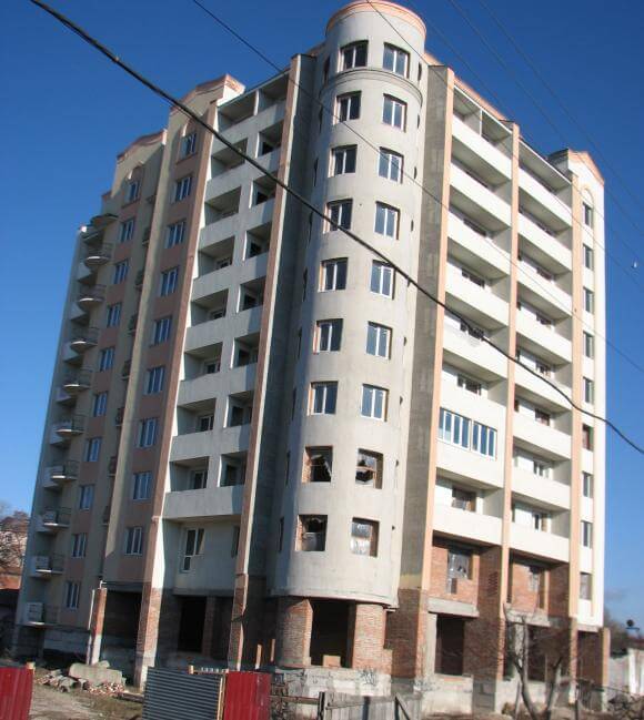 Афера на Галицькій, 7