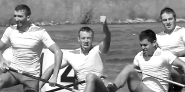 Ельнур Ахадов — другий зліва.