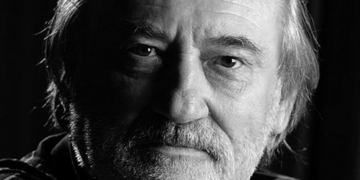 Богдан Ступка