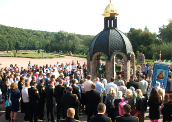 На вихідних до Зарваниці з’їдуться звідусіль