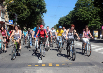 В Тернополі велосипедисти популяризуватимуть читання