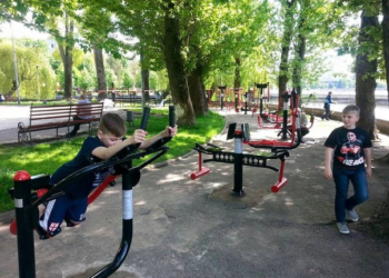 Де ще можна буде безкоштовно позайматися на вуличних тренажерах?