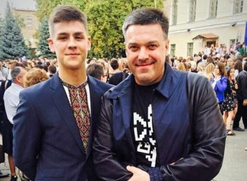 Сім’я лідера «Свободи» потрапила в аварію