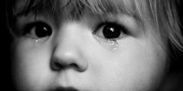 Діти-сироти отримали право власності на майно