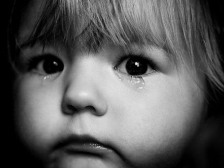 Діти-сироти отримали право власності на майно