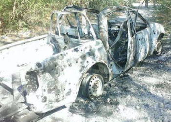 Хто стріляє в спину?