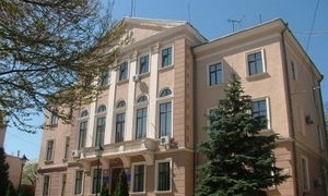 В Тернопільську міську раду потраплять 8 партій