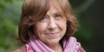 Жінка з українським корінням отримала Нобелівську премію