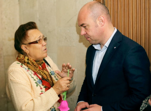 Міська влада дбає про людей похилого віку