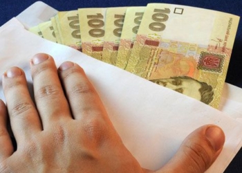 За хабар затримали секретаря міської ради