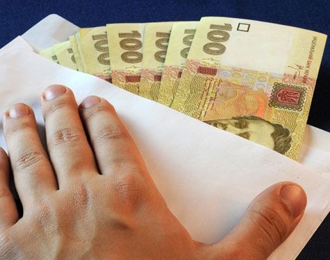 За хабар затримали секретаря міської ради