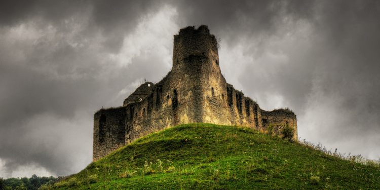 ТОП-7 легендарних замків Тернопільщини