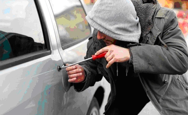 У Тернополі орудують автозлодії