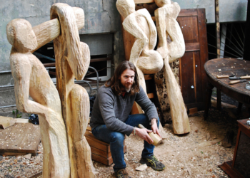 Тернопільські дерева — в руках американського скульптора