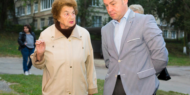 Сергій Надал зустрівся із мешканцями будинків на вул. Миру