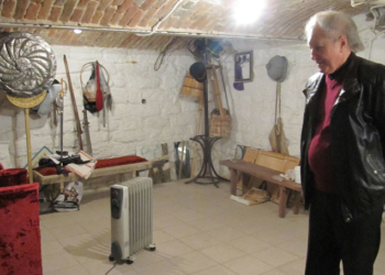 Тернопільський театр «Сузір’я» тримає декорації та займається у… камері колишнього НКВД