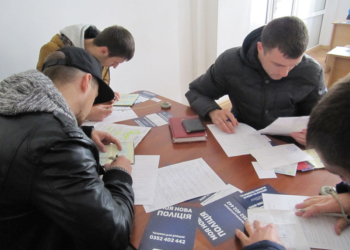 У тернопільську поліцію ідуть жінки! (ФОТОРЕПОРТАЖ)