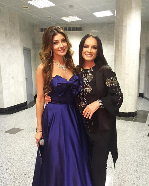 Ротару заспівала для російських атомщиків