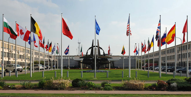 НАТО протестує проти дій Росії в Сирії та Туреччині