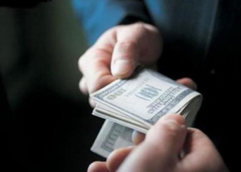 Інспектора ДАІ судитимуть за хабар