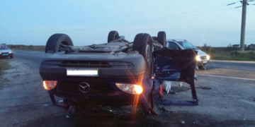 Поблизу Тернополя не розминулися дві автівки. Є потерпілі.