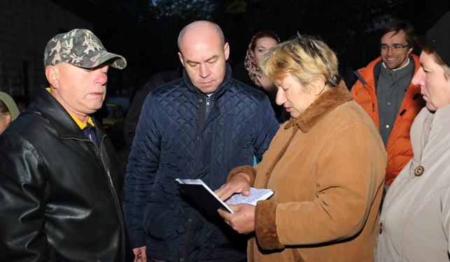 Чи врахують пропозиції мешканців під час формування титульного списку робіт на 2016 рік?