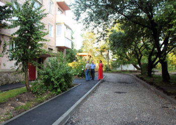 За якої умови в Тернополі відремонтують усі прибудинкові території та заїзди до будинків?