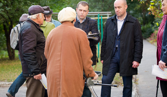 Міська влада вирішить проблемні питання, які турбують жителів вулиці Симоненка