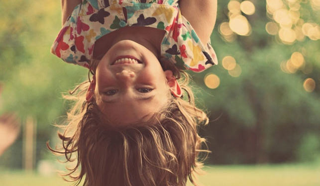 Посміхайтеся! Це красиво і до того ж – дуже корисно!