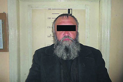 На Тернопільщині «промишляють» шахраї у священицьких рясах