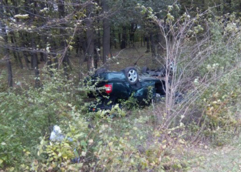 Аварія поблизу Почаєва: троє людей у важкому стані