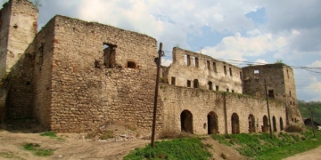 ТОП-7 легендарних замків Тернопільщини