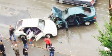 ДТП поблизу ТНЕУ: одна людина травмована