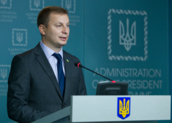 Відбувся брифінг Степана Барни в Адміністрації Президента України