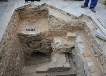 Українські археологи припускають, що знайшли поховання сина Данила Галицького