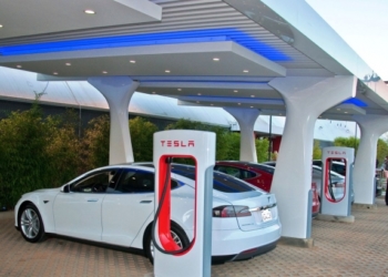 В Україні з’явилася безкоштовна заправка