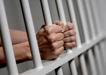 Обвинуваченого у давньому вбивстві знову взяли під варту