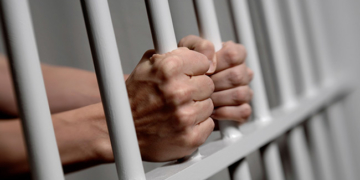 Обвинуваченого у давньому вбивстві знову взяли під варту