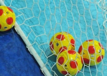 Футзал. Фаворити йдуть без втрат