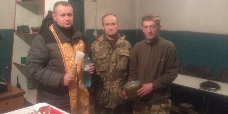 Хрещення у зоні АТО: хрещеним батьком став командир батальйону