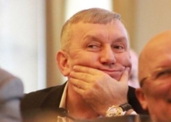 Відео будинку Василя Пісного та його доньки з висоти пташиного польоту