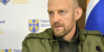 “Комбат” Тетерук зійшов з розуму і зацідив Олександрі Кужель скляною пляшкою по голові