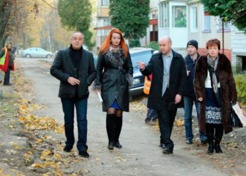 Мешканці Лепкого, 9 просили в міського голови розширити паркову