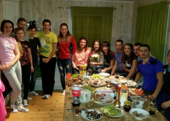 Олена Підгрушна та Дмитро Підручний до сезону готуються на… вечірці