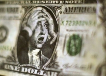 Долар зросте на дві гривні