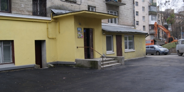 На Новому світі та масиві «Дружба» завершуються ремонтні роботи